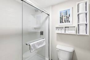 Holiday Inn Express Atlanta Galleria - Ballpark Area by IHG