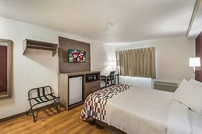 Red Roof Inn Rochester – Airport