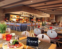 Lindner Hotel Frankfurt Hochst, part of JdV by Hyatt