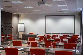 Lindner Hotel Frankfurt Hochst, part of JdV by Hyatt