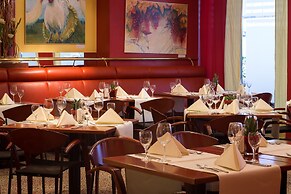 Lindner Hotel Frankfurt Hochst, part of JdV by Hyatt