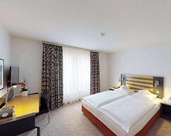 Lindner Hotel Frankfurt Hochst, part of JdV by Hyatt