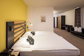 Lindner Hotel Frankfurt Hochst, part of JdV by Hyatt