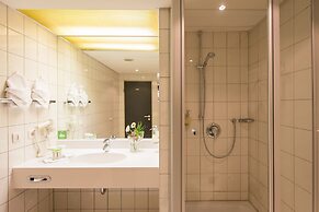 Lindner Hotel Frankfurt Hochst, part of JdV by Hyatt