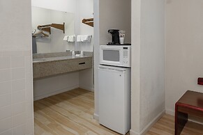 Red Roof Inn & Suites Rome