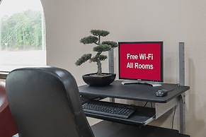 Red Roof Inn & Suites Rome