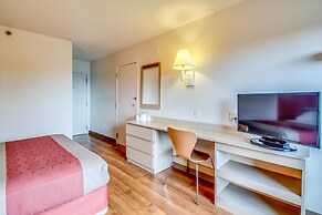 Motel 6 Amherst, NY - Buffalo