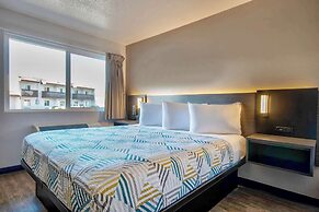 Motel 6 Santa Fe