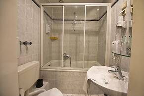 Art Hotel Charlottenburger Hof