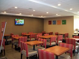 Comfort Suites Dover