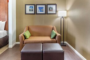 Comfort Suites Dover