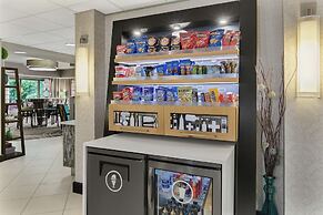 Hampton Inn Atlanta - Newnan