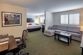Collegian Hotel & Suites, Trademark Collection by Wyndham