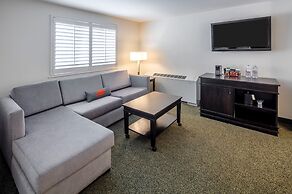 Collegian Hotel & Suites, Trademark Collection by Wyndham