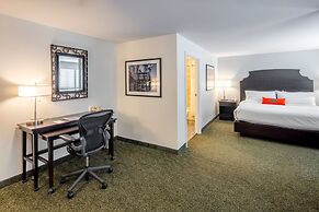 Collegian Hotel & Suites, Trademark Collection by Wyndham