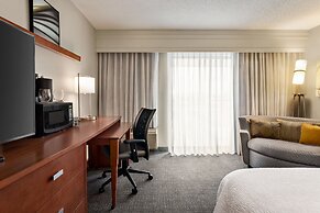 Courtyard By Marriott Tupelo