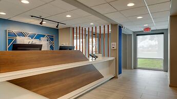 Holiday Inn Express Kenner - New Orleans Airport by IHG