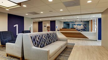 Holiday Inn Express Kenner - New Orleans Airport by IHG