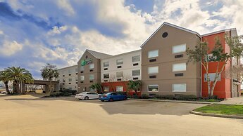 Holiday Inn Express Kenner - New Orleans Airport by IHG