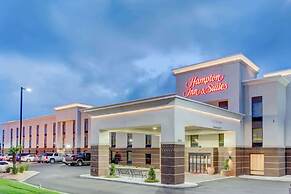 Hampton Inn & Suites Macon I-475