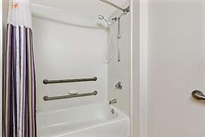 La Quinta Inn & Suites by Wyndham Macon