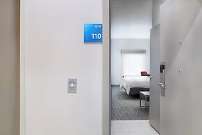 Holiday Inn Express Atlanta West - Theme Park Area by IHG