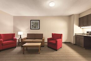 Country Inn & Suites by Radisson, Griffin, GA