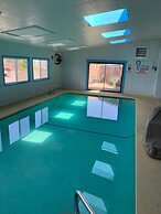 Seabird Lodge