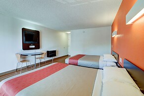 Motel 6 Irvine - Orange County Airport