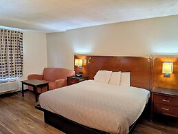 Travelodge by Wyndham Forsyth