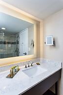DoubleTree by Hilton Neenah