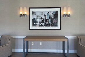 Marin Hilltop Hotel