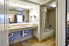 Homewood Suites by Hilton Phoenix-Biltmore