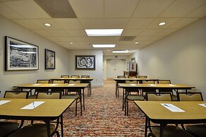 Homewood Suites by Hilton Phoenix-Biltmore