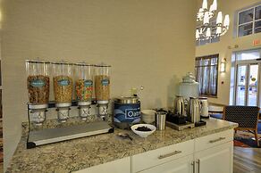 Homewood Suites by Hilton Phoenix-Biltmore