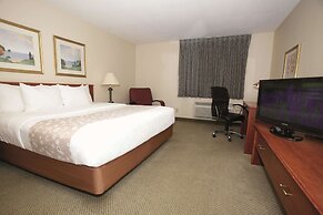 La Quinta Inn by Wyndham Milwaukee Airport / Oak Creek