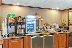 La Quinta Inn by Wyndham Milwaukee Airport / Oak Creek