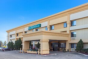 La Quinta Inn by Wyndham Milwaukee Airport / Oak Creek