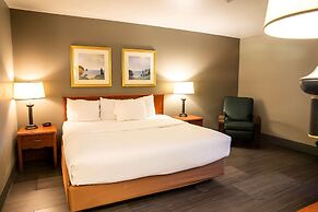 La Quinta Inn by Wyndham Milwaukee Airport / Oak Creek