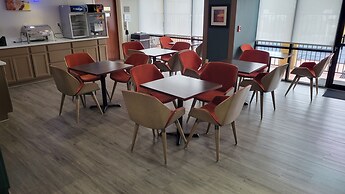 Comfort Suites Cumming-Atlanta near Northside Hospital Forsyth