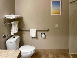 Clarion Pointe Atlanta Airport College Park