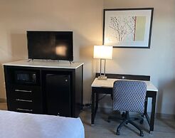 Clarion Pointe Atlanta Airport College Park