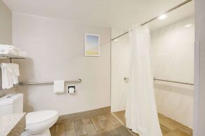 Clarion Pointe Atlanta Airport College Park