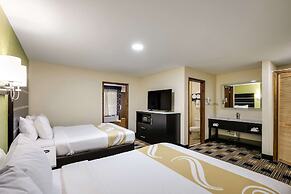 Quality Inn & Suites Mt Chalet
