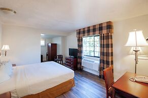 Studio City Court Yard Hotel