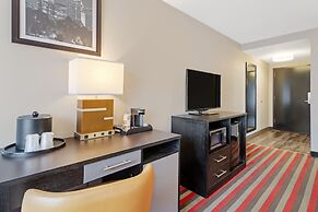 Comfort Inn & Suites Carrollton
