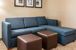 Comfort Inn and Suites