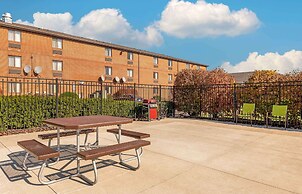 Extended Stay America Suites Fort Wayne North