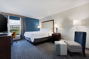 Holiday Inn Express & Suites Cincinnati Riverfront by IHG