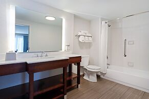 Holiday Inn Express & Suites Cincinnati Riverfront by IHG